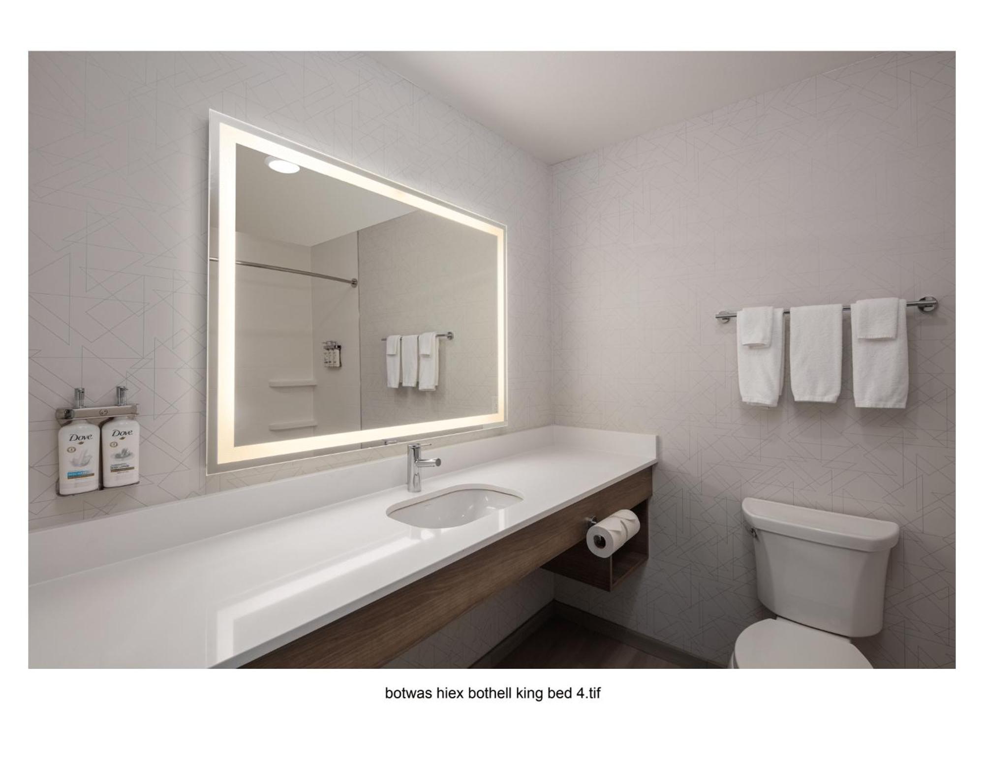 Holiday Inn Express Bothell By Ihg Экстерьер фото
