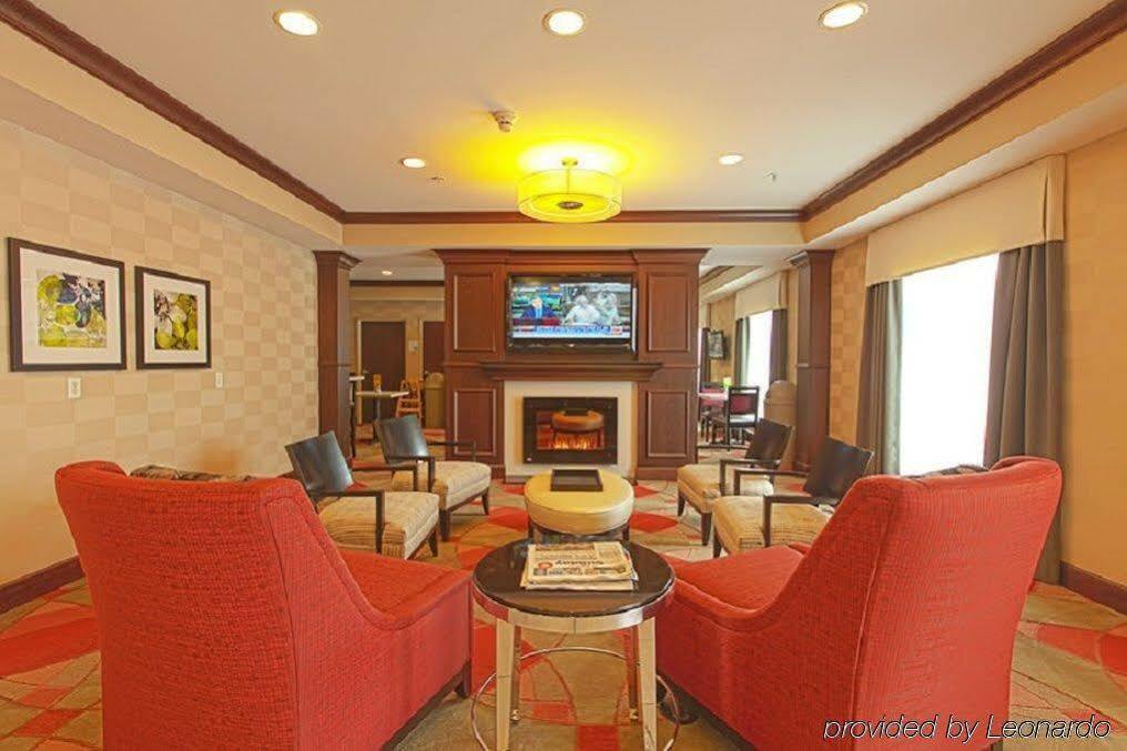 Holiday Inn Express Bothell By Ihg Экстерьер фото